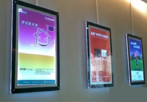 合江什么是超薄灯箱?